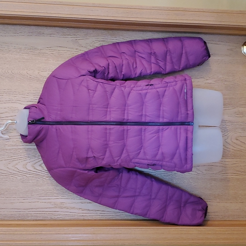NWOT Eddie Bauer down filled jacket